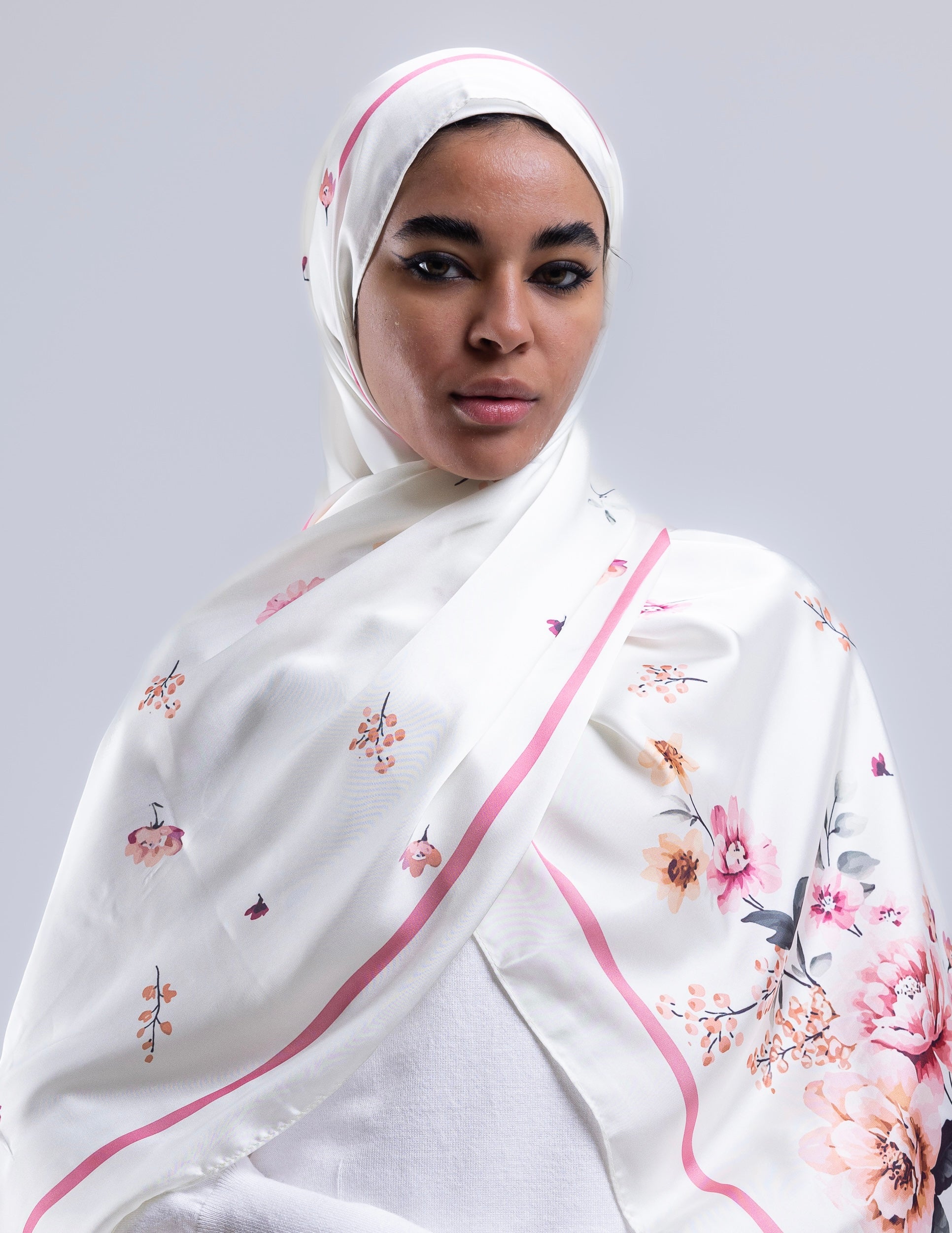 Grace – Premium Satin