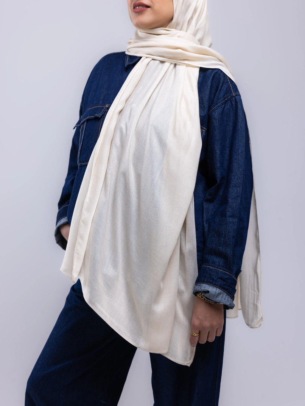 Ivory – Premium Modal