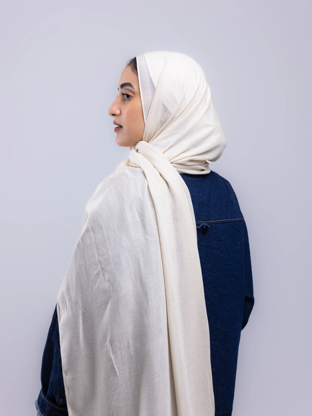 Ivory – Premium Modal