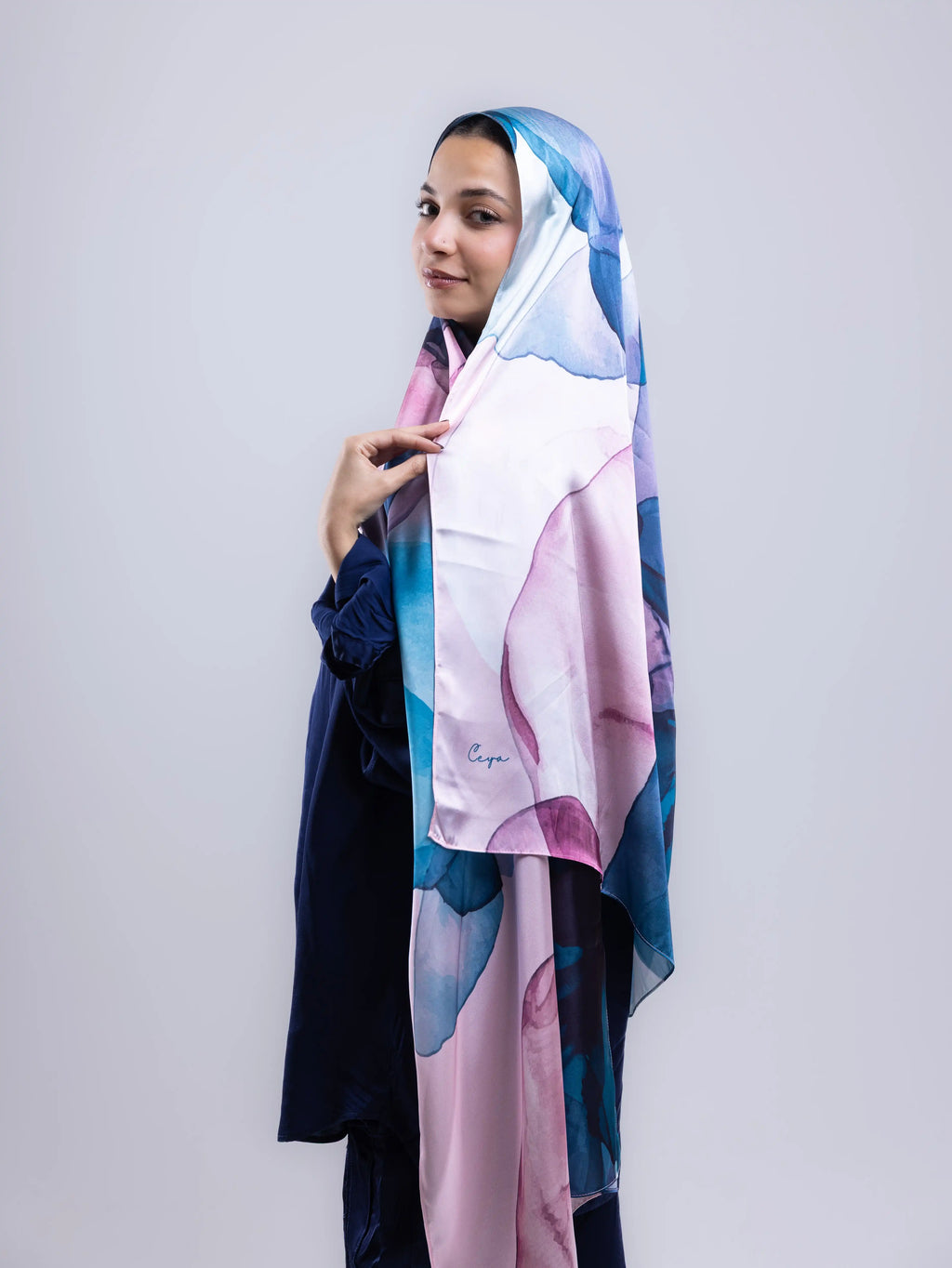 Flow – Premium Satin