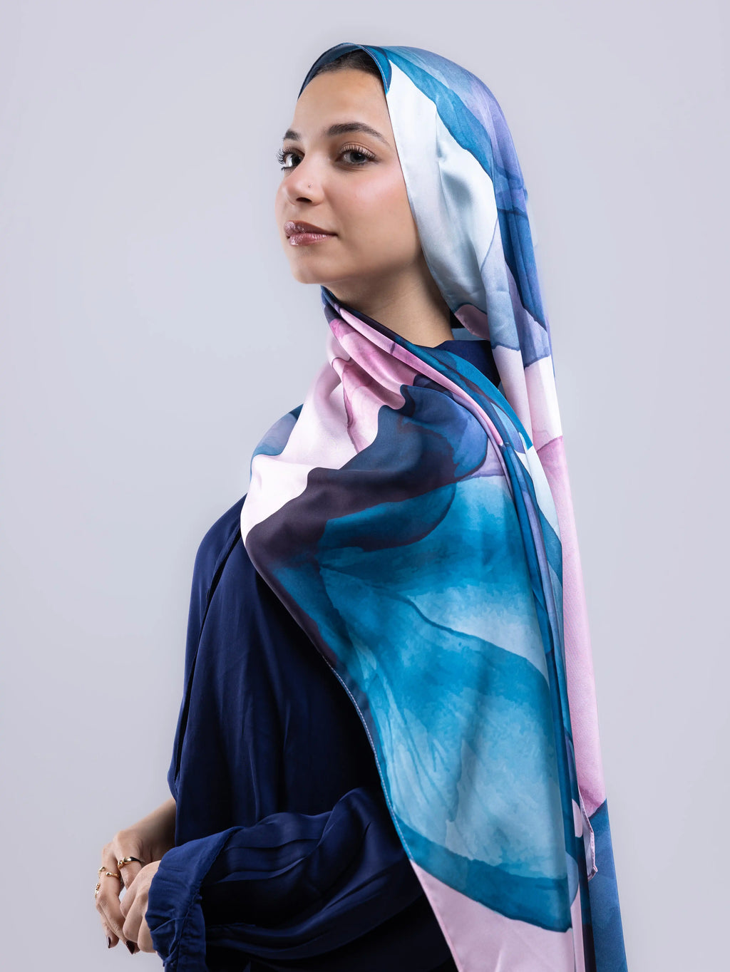 Flow – Premium Satin