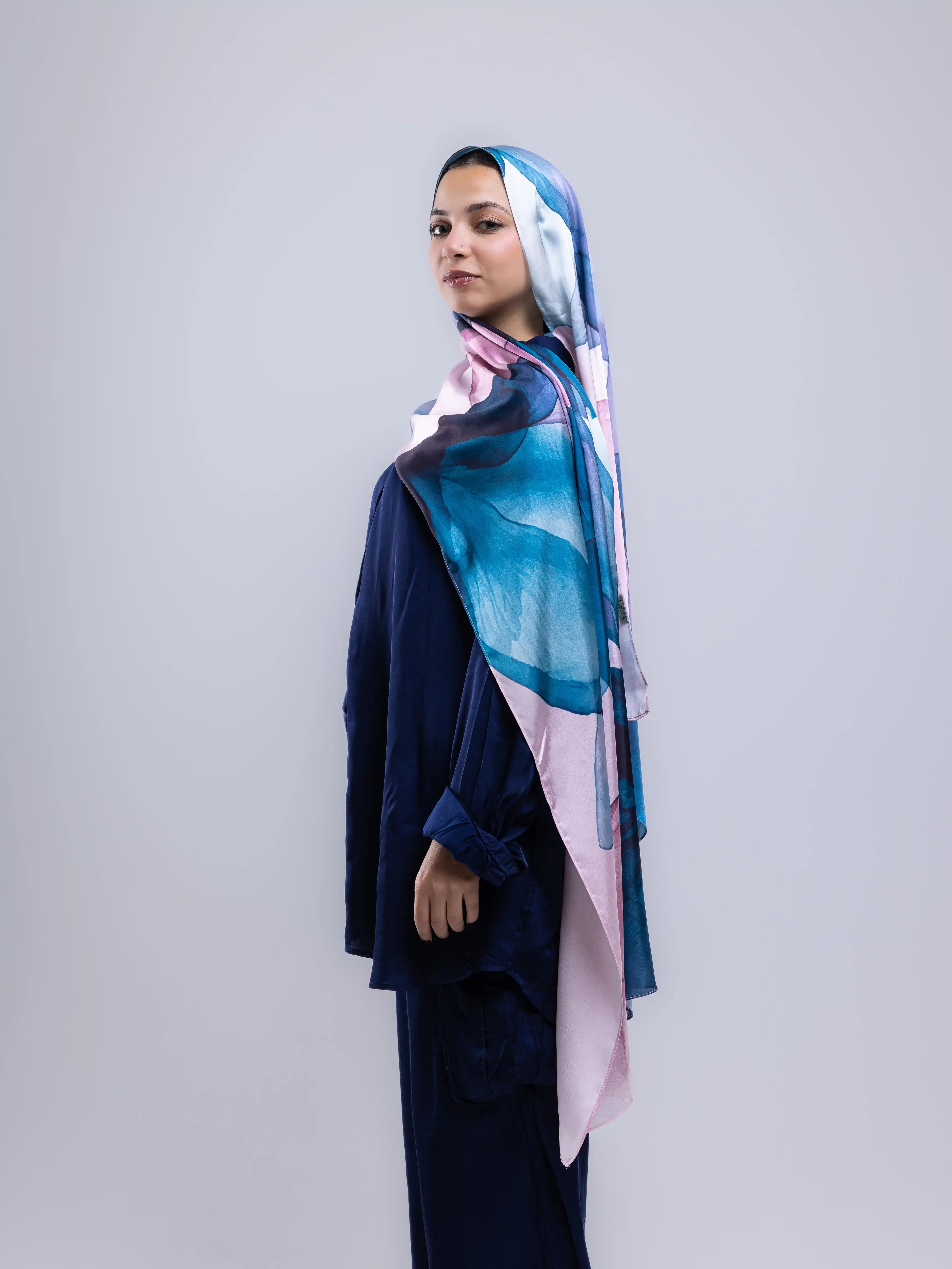 Flow – Premium Satin