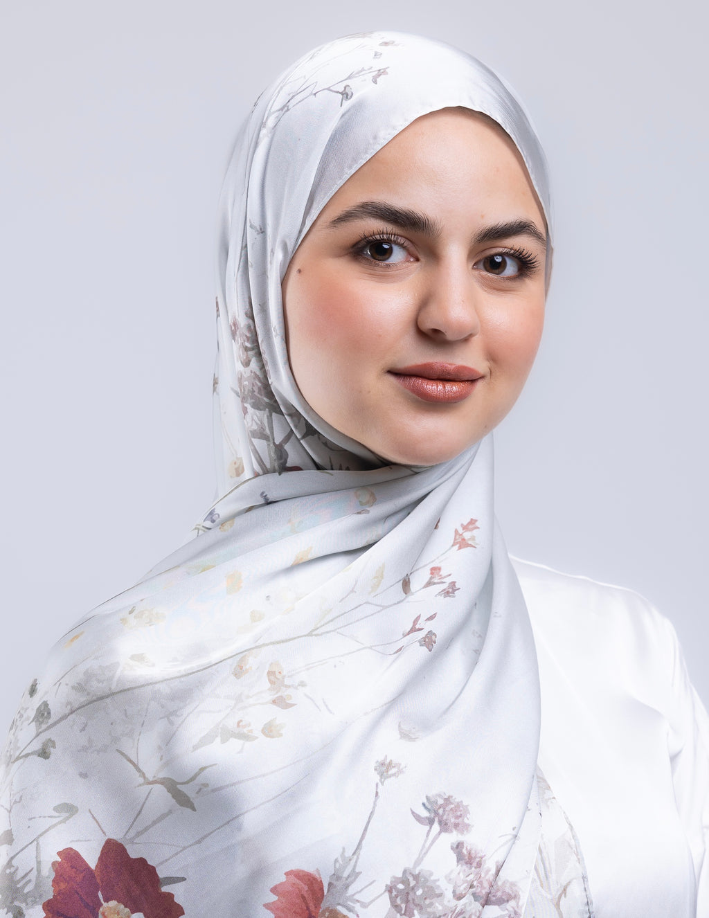 Still – Premium Satin