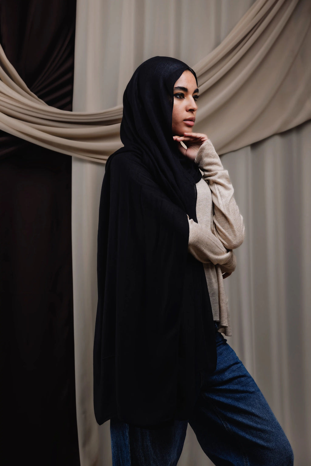 Onyx – Premium Modal