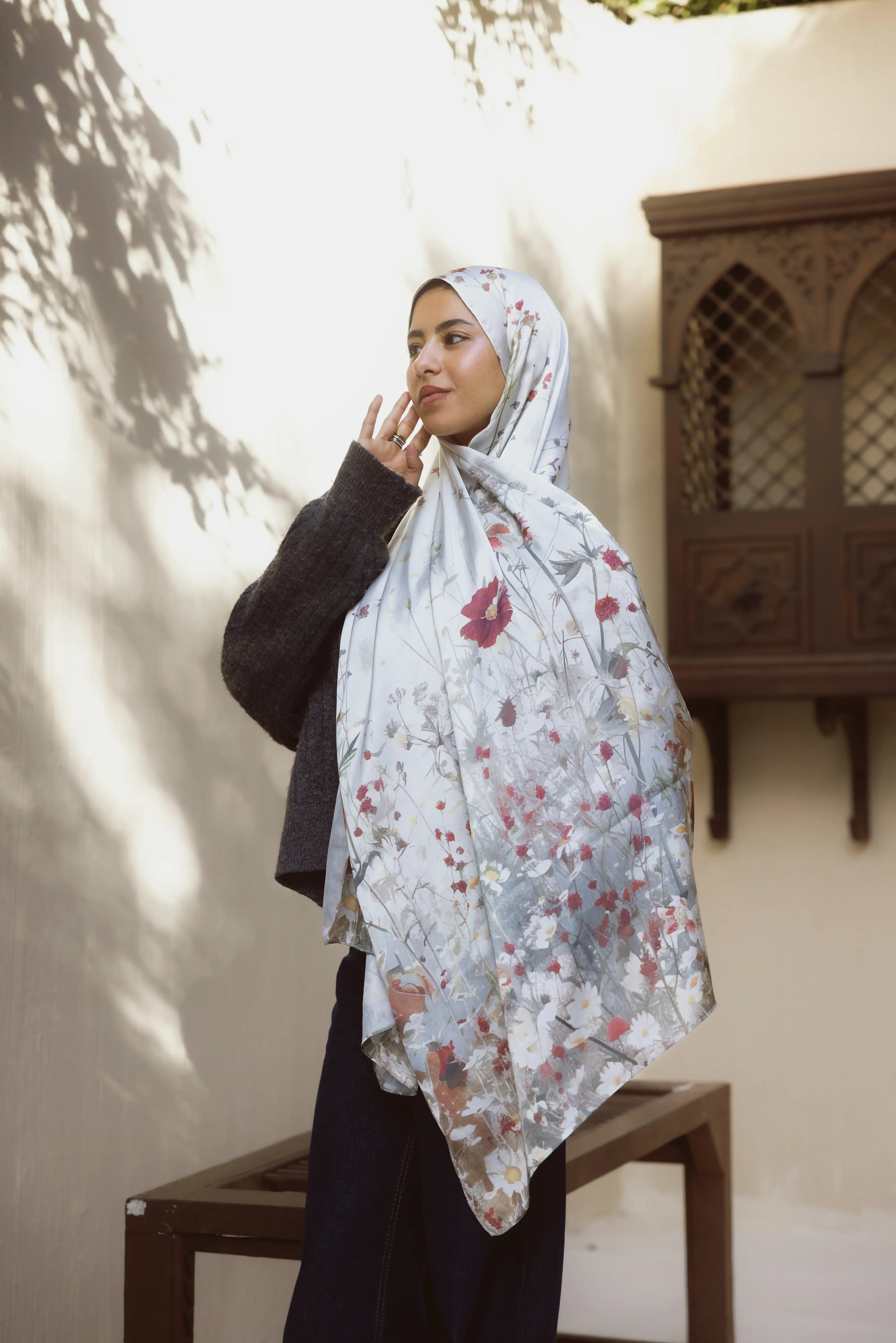 Still – Premium Satin