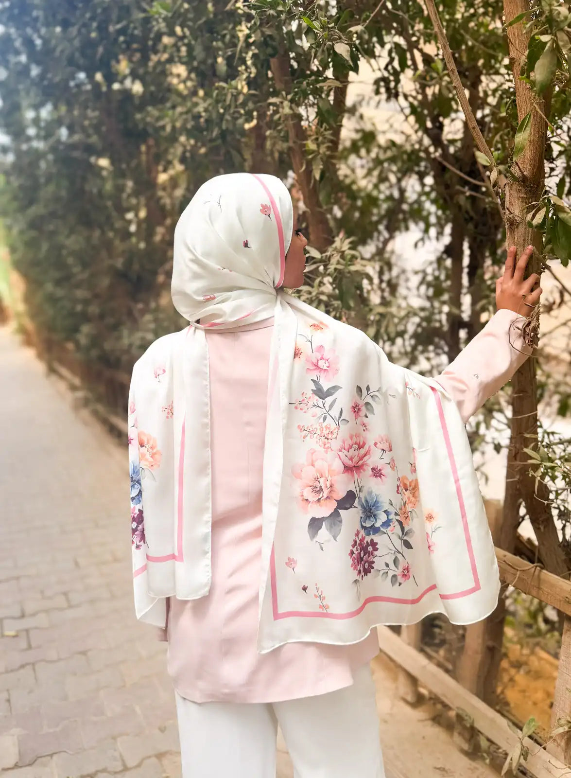 Grace – Premium Satin