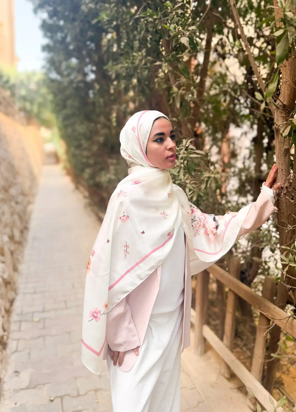 Grace – Premium Satin